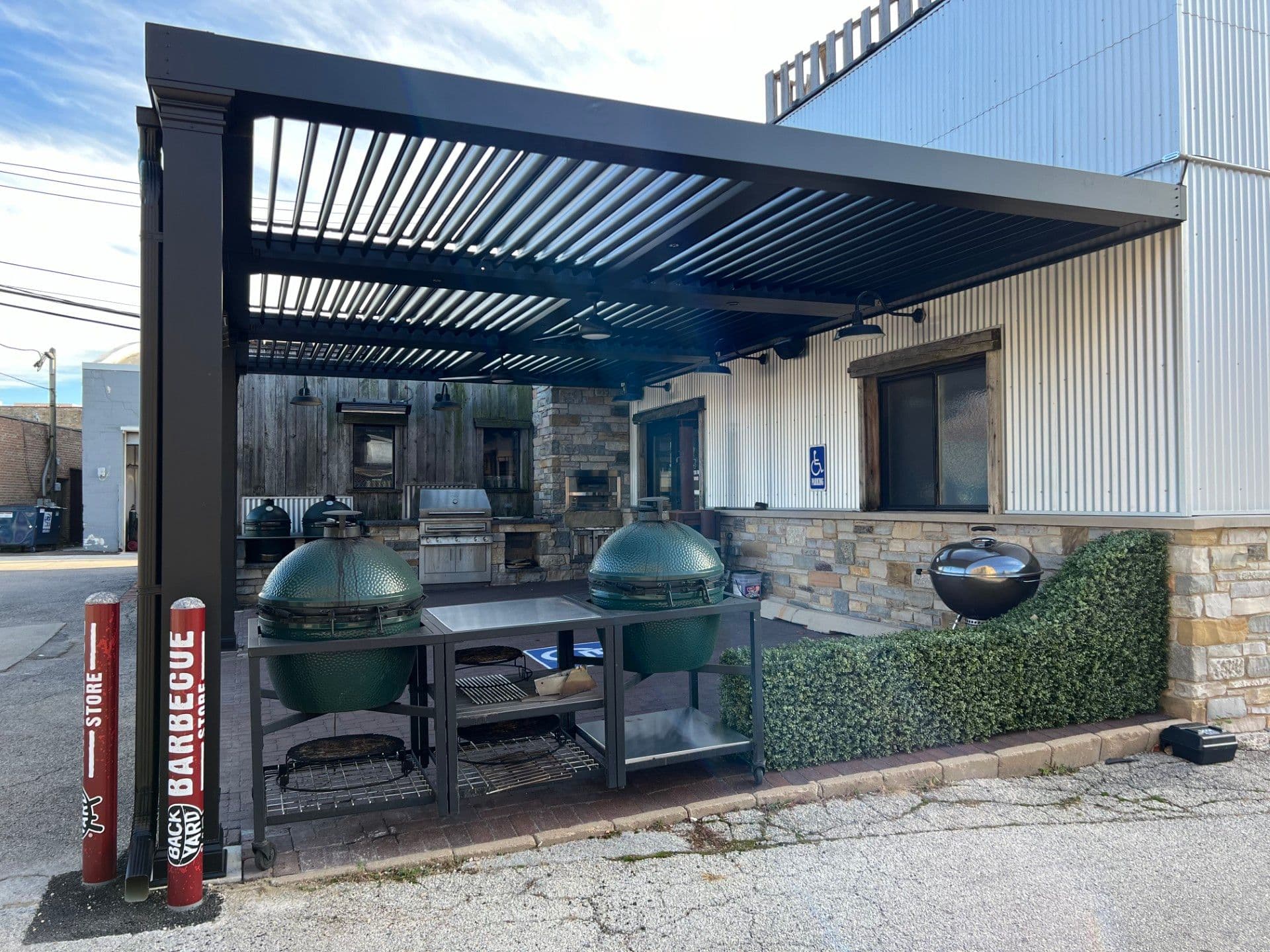 Backyard BBQ - Wilmette, IL Commercial Project